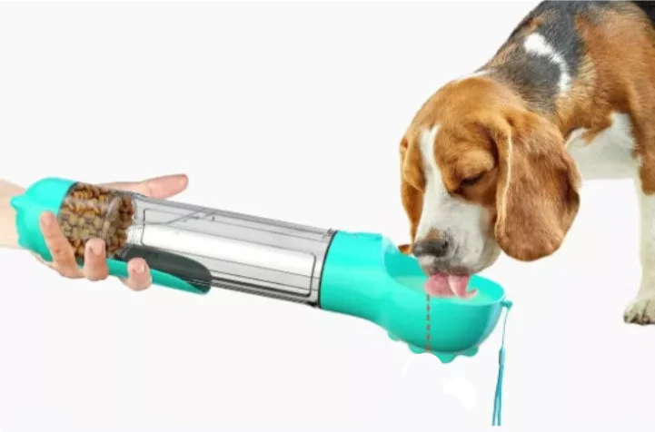 Dispensador 3 en 1 para Mascotas – ¡Todo lo que tu peludo necesita en un solo accesorio!